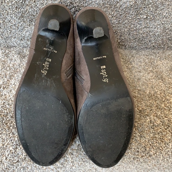 Apt 9 Gray Faux Suede Ankle Boots - Picture 8 of 8